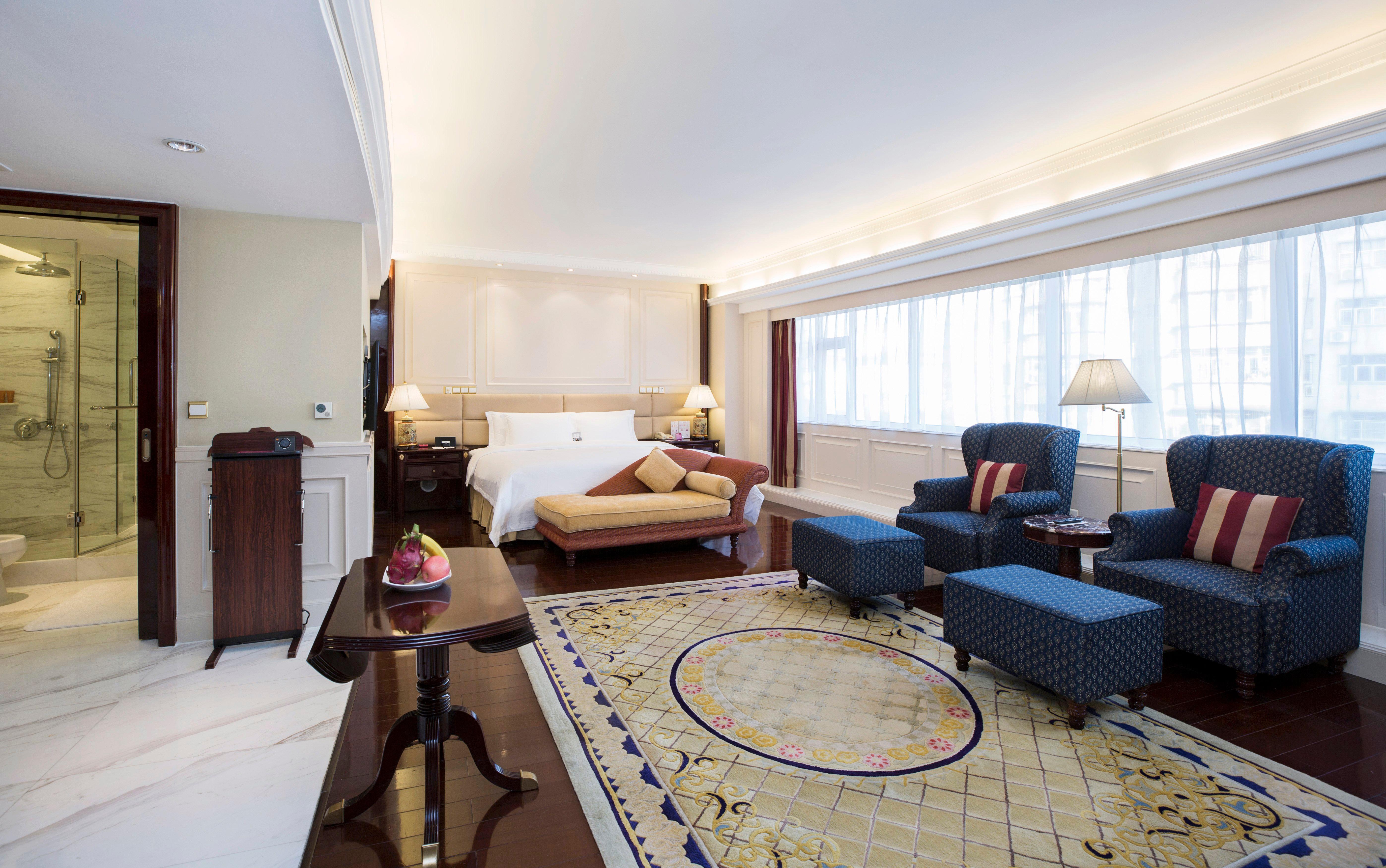 Crowne Plaza Landmark Shenzhen: Border-Close Retreat with Heated Pool Exterior photo