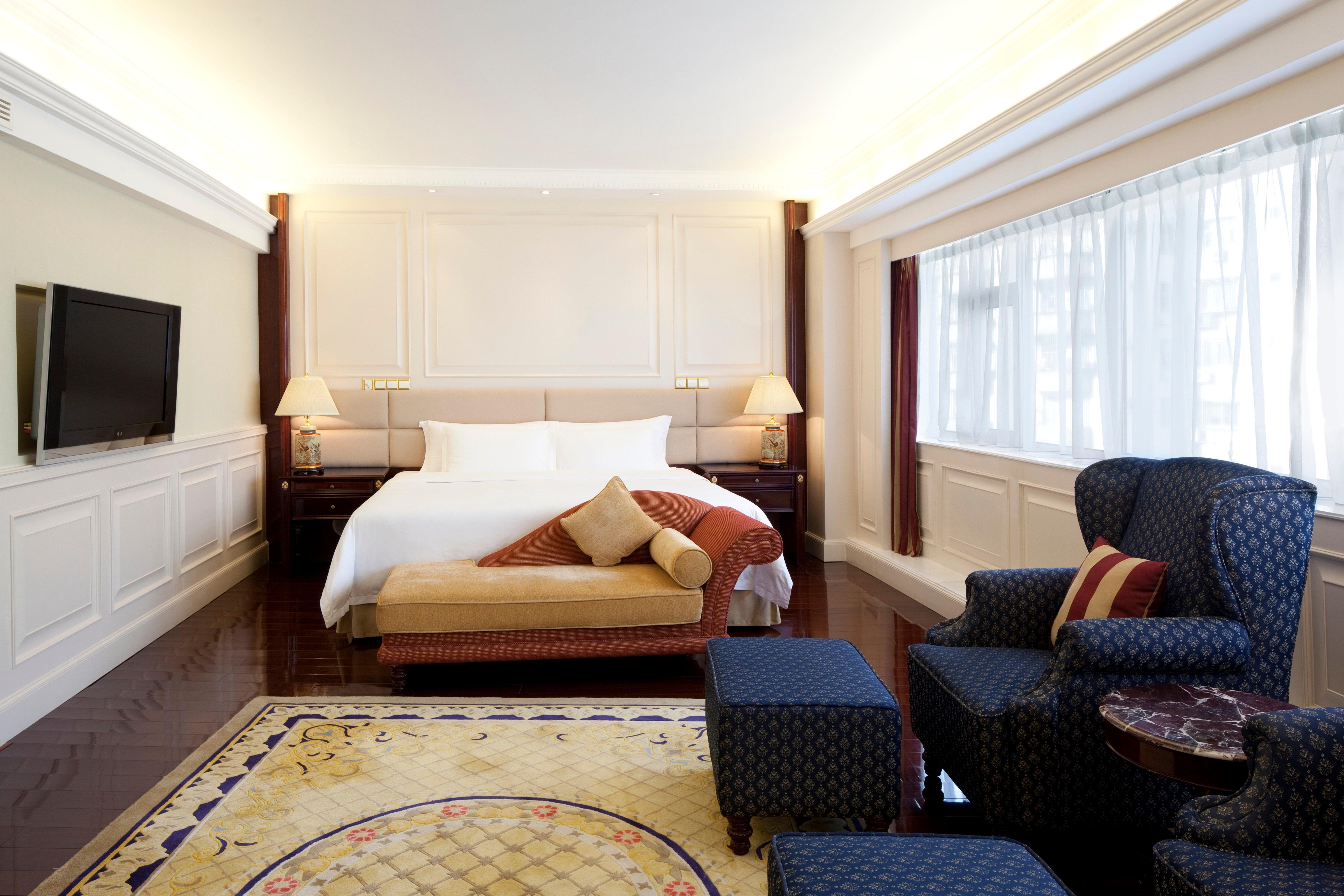 Crowne Plaza Landmark Shenzhen: Border-Close Retreat with Heated Pool Exterior photo
