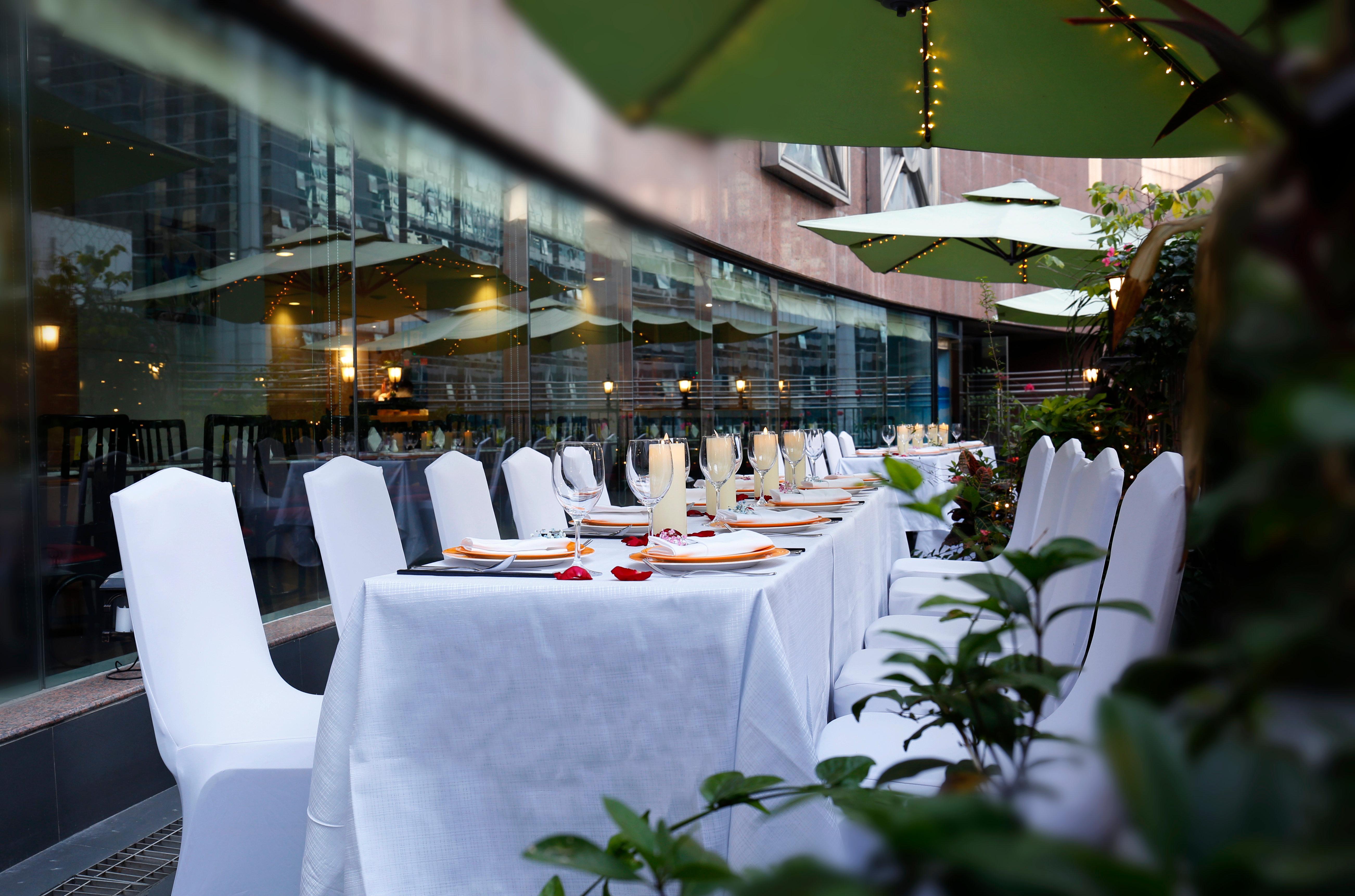 Crowne Plaza Landmark Shenzhen: Border-Close Retreat with Heated Pool Exterior photo